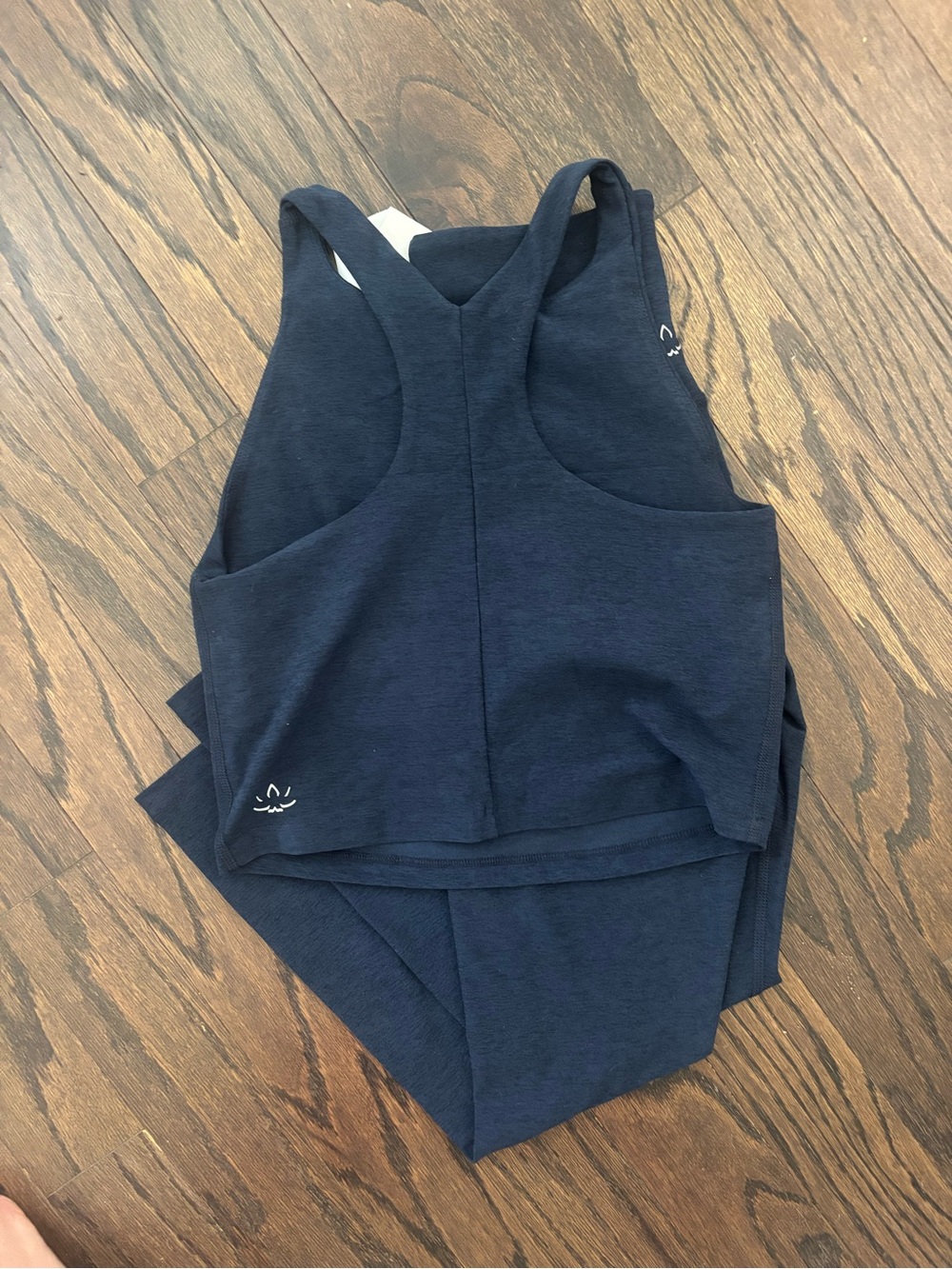 Beyond Yoga Navy set NWT - Picture 2 of 3